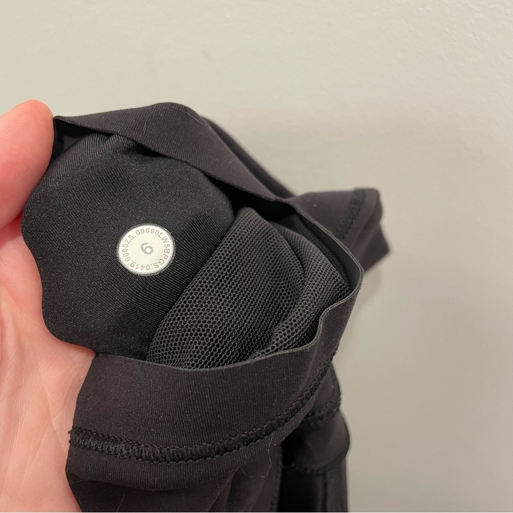 lululemon In Movement Tight 25" - Picture 3 of 5
